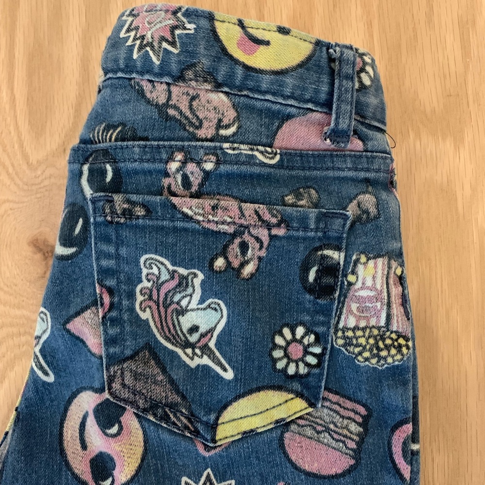 Children’s Place Jeggings with Drawings! (Youth)